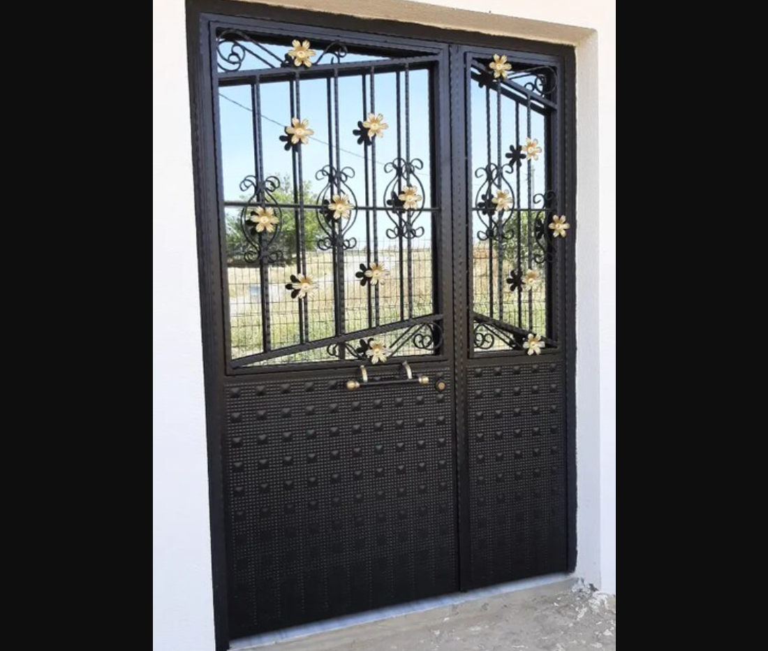 Ferforje bina giriş kapısı çıkma demir kapı