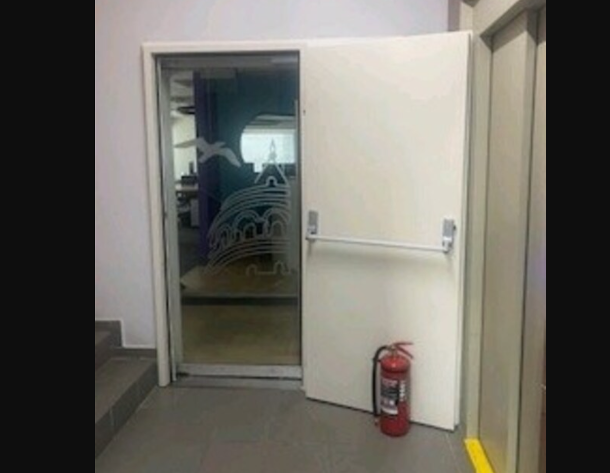 ÇELİK KAPI Antrasit Yangın Kapısı